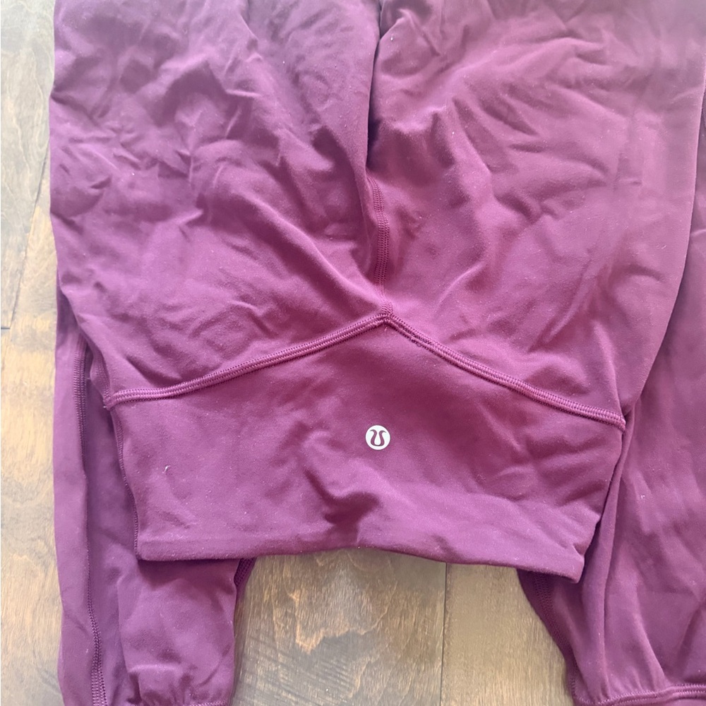 lululemon align jogger size 0 wine color like new